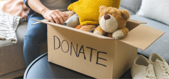 13 Tax-Deductible Donations That Aren’t Clothes (1440 x 676)